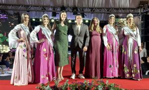 Nat�lia Ferreira � a Rainha da Feira Agropecu�ria de Pilar do Sul