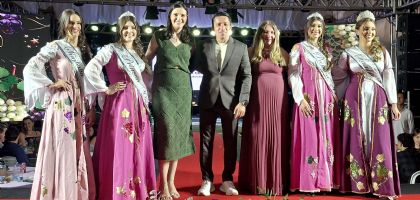 Nat�lia Ferreira � a Rainha da 27� Feira Agropecu�ria de Pilar do Sul
�