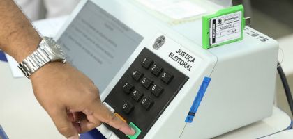 Fl�vio Bolsonaro obt�m 65% dos votos para presidente em Pilar do Sul