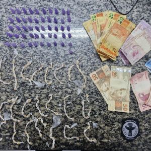 GCM prende suspeito e apreende mais de 200 por��es de entorpecentes