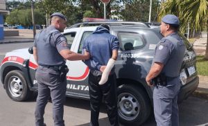 Acusado de tentar matar ex-namorada � preso pela PM