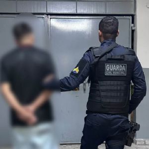 Adolescente � apreendido por ato infracional de viol�ncia dom�stica