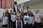 ​Cmara realiza sesso solene e homenageia personalidades com ttulos e medalhas