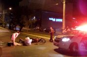 ​Motociclistas ficam feridos em acidente perto do Correios