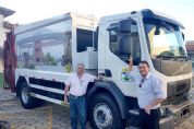 ​Pilar do Sul adquire mais um caminho coletor de lixo 0km