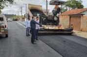 ​Prefeitura recapeia trecho de avenida no Jardim Bonanza