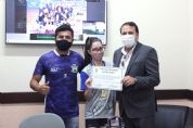 Atletas campes da SELJ so homenageadas pelo prefeito Marquinho