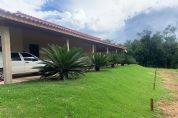 Vende-se linda ch�cara de 8.000m� com casa grande no Turvo dos Antunes