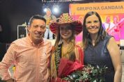 ​Lvia Lourenzon  coroada Rainha do Rodeio de 2025 em Pilar do Sul