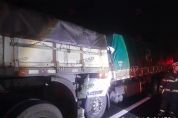 Caminhoneiro de Pilar do Sul morre em acidente na rodovia Carvalho Pinto, em Ca�apava