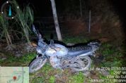 Motorista morre em acidente envolvendo dois carros e uma motocicleta na SP-250