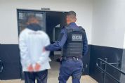 ​GCM prende tr�s procurados pela Justi�a e outro por tr�fico de drogas em Pilar do Sul