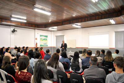 Escritrio 5 de Novembro promove palestra sobre o eSocial