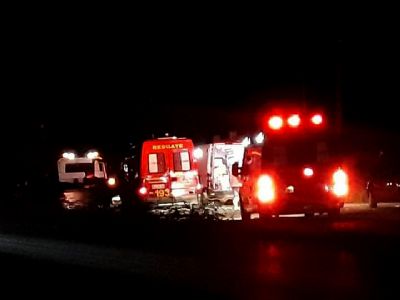 Homem morre e tr�s ficam feridos em grave acidente provocado por motorista b�bado na SP-264