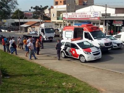 Motociclista fica gravemente ferido em acidente na Miguel Petrere