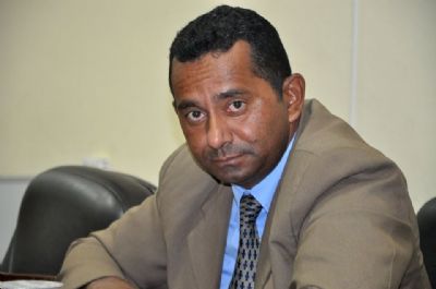 Cmara extingue mandato do vereador Agnaldo Silvestre, condenado por concusso