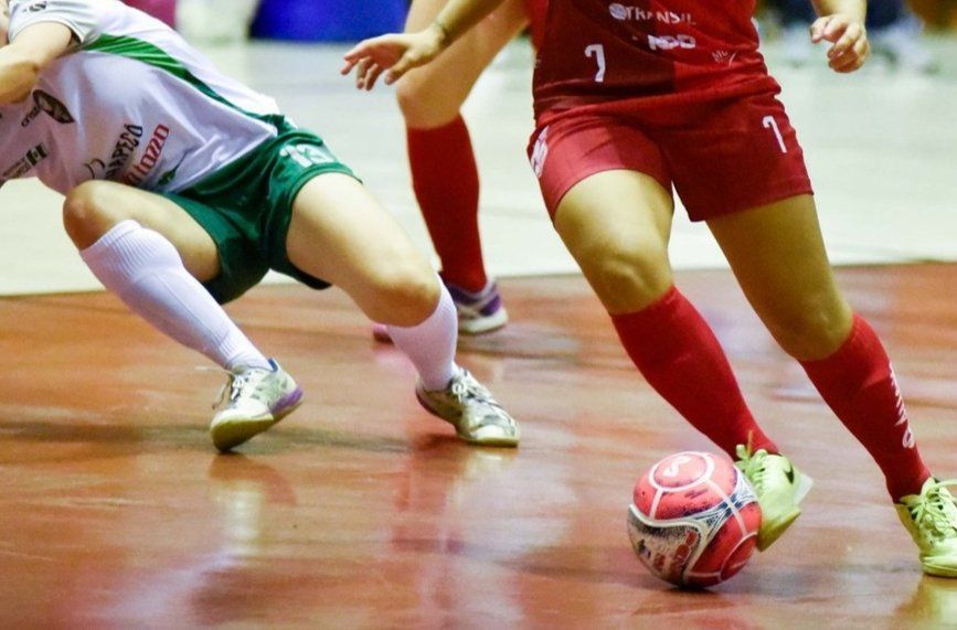 Acontecem hoje as semifinais do feminino no Campeonato Municipal