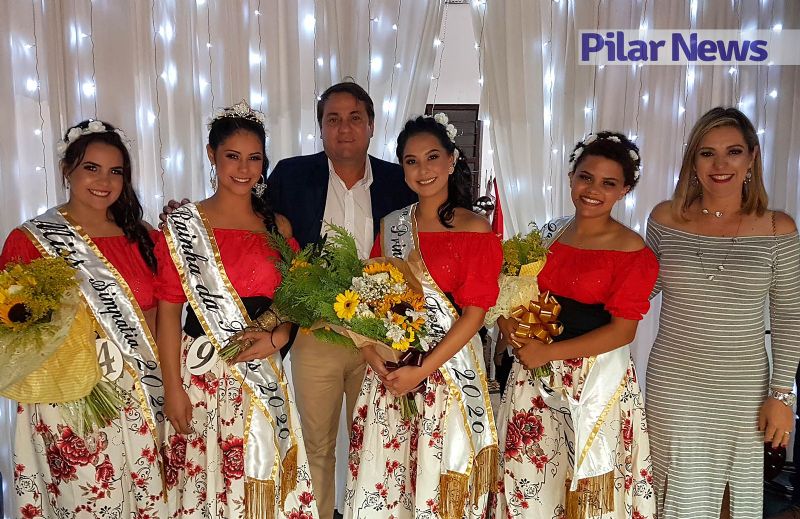 Representante do bairro Meia Lgua  eleita Rainha da FEAPS 2020