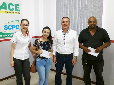 ACE entrega prmios aos sorteados na promoo 'Fim de Ano Premiado'