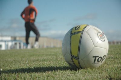 Equipes confirmam classificao na Taa Cidade de Futebol