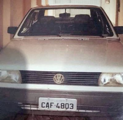 Veculo VW Gol  furtado durante a missa no Centro