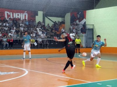 Curi domina a rodada de hoje do Campeonato Municipal de Futsal