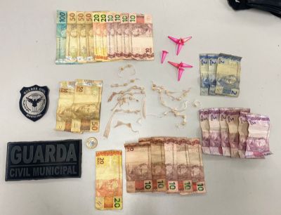 GCM de Pilar do Sul prende mais trs por trfico de drogas e ameaa