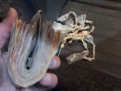 Mulher � presa por tr�fico e GCM apreende 55 pedras de crack em Pilar do Sul
