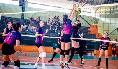 Pilar do Sul recebe Itarar neste domingo pela semifinal da Liga de Voleibol