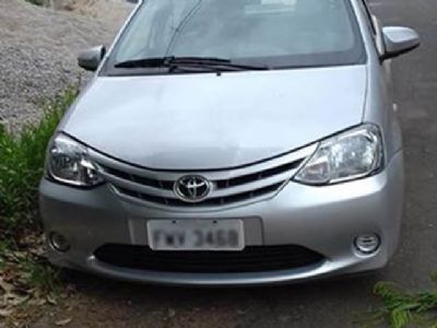 Carro roubado em Pilar do Sul  encontrado em Sorocaba