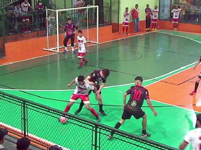 ​Clssico Transcarvalho e Curi agita a rodada de hoje do Torneio de Vero