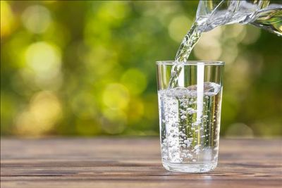 Morador ser indenizado por fornecimento de gua com excesso de flor