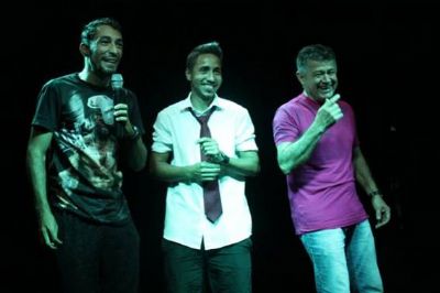 Hoje tem stand up comedy no Espao Escarafunchar
