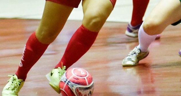 Mulheres e veteranos entram em quadra hoje no Torneio de Vero