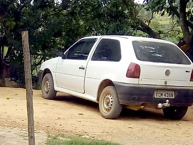 Veculo VW Gol  furtado prximo a Igreja So Cristvo