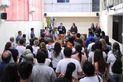 Moa que matou a prima a facada  condenada a seis anos de priso