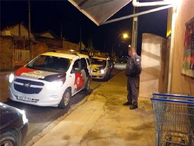 Minimercado  assaltado na Santa Ceclia