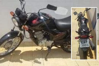 Motocicleta Honda CG Fan  furtada em frente  escola Iha