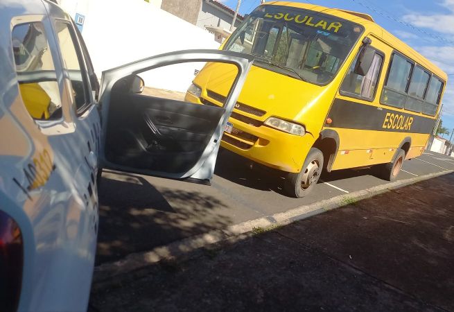 nibus furtado em So Miguel  recuperado pela PM em Pilar do Sul