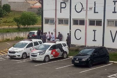 ​Peruanos so detidos por uso de documento falso e furto a joalheria em Pilar do Sul